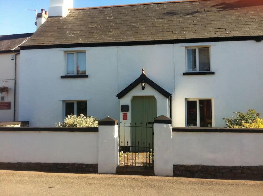 Bed and Breakfast The Old Barn Barry Exterior foto